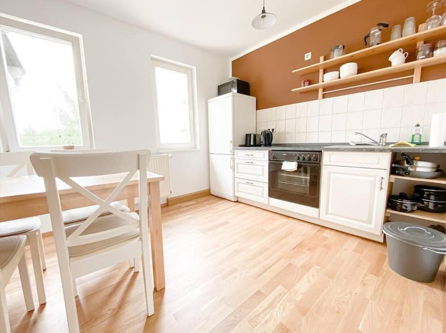 לייפציג Schoene Ferienwohnung Mit Blick Ueber Stadtwald מראה חיצוני תמונה