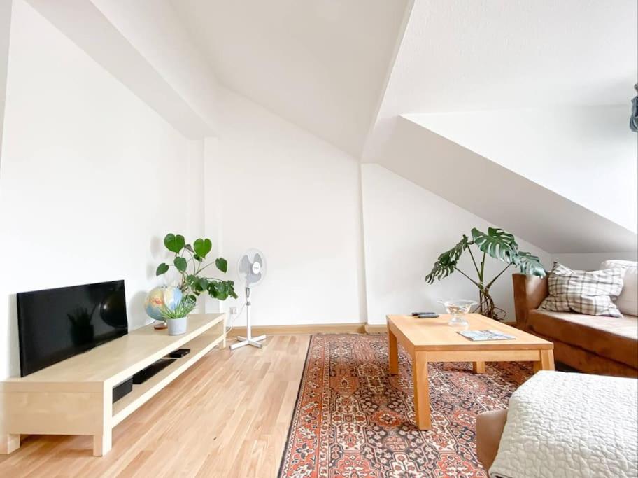 לייפציג Schoene Ferienwohnung Mit Blick Ueber Stadtwald מראה חיצוני תמונה